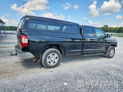 Trzecie zdjęcie samochodu z tyłu: 2021 TOYOTA TUNDRA SR5 VIN:5TFCY5F10MX027747 - miniatura
