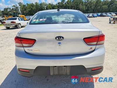 Zdjęcie 6 z 12 samochodu: 2020 KIA RIO S VIN:3KPA24AD2LE335702 - miniatura