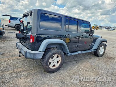 Trzecie zdjęcie samochodu z tyłu: 2017 JEEP WRANGLER UNLIMITED SPORT VIN:1C4BJWDG6HL634651 - miniatura
