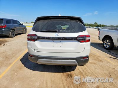 Zdjęcie 6 z 14 samochodu: 2023 HONDA PILOT EXL VIN:5FNYG2H49PB009860 - miniatura