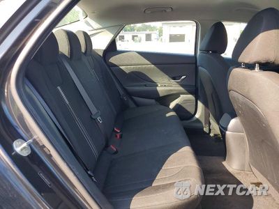 Zdjęcie 10 z 13 samochodu: 2022 HYUNDAI ELANTRA SEL VIN:5NPLM4AG6NH074697 - miniatura