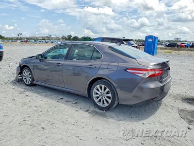 Drugie zdjęcie samochodu z przodu: 2020 TOYOTA CAMRY LE VIN:4T1C11AK5LU303770 - miniatura