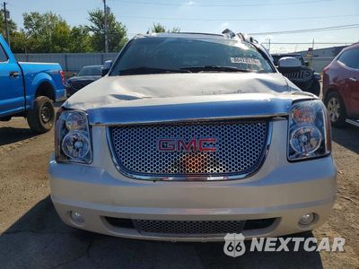 Piąte zdjęcie samochodu w środku: 2012 GMC YUKON XL DENALI VIN:1GKS2MEF7CR115447 - miniatura