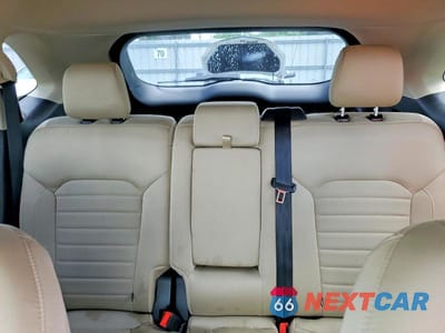 Zdjęcie 10 z 13 samochodu: 2019 FORD EDGE SE VIN:2FMPK3G91KBC24101 - miniatura