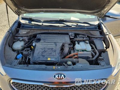 Zdjęcie 12 z 13 samochodu: 2017 KIA NIRO EX TOURING VIN:KNDCE3LC9H5042560 - miniatura
