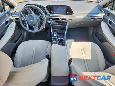 Zdjęcie 8 z 13 samochodu: 2023 HYUNDAI SONATA SE VIN:KMHL24JAXPA275994 - miniatura