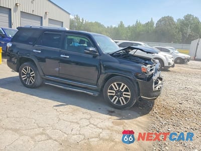 Czwarte zdjęcie samochodu z boku: 2019 TOYOTA 4RUNNER LIMITED VIN:JTEZU5JR8K5191836 - miniatura
