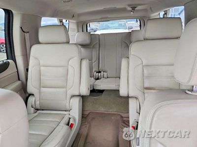 Zdjęcie 10 z 13 samochodu: 2017 GMC YUKON XL DENALI VIN:1GKS2HKJ9HR315544 - miniatura