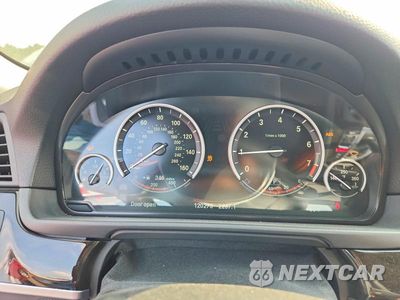 Zdjęcie 9 z 12 samochodu: 2013 BMW 535 XI VIN:WBAFU7C5XDDU73222 - miniatura
