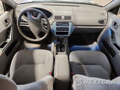 Zdjęcie 8 z 12 samochodu: 2003 MITSUBISHI GALANT ES VIN:4A3AA46G93E176594 - miniatura