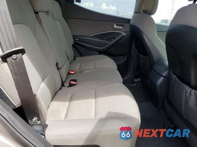 Zdjęcie 11 z 13 samochodu: 2017 HYUNDAI SANTA FE SPORT 2.4L VIN:5NMZT3LB1HH039351 - miniatura
