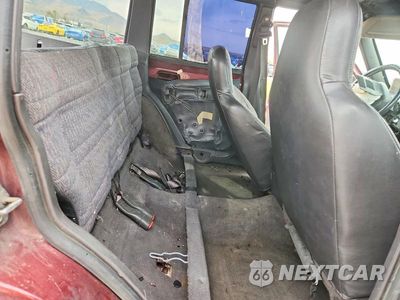 Zdjęcie 10 z 12 samochodu: 2001 JEEP CHEROKEE SPORT VIN:1J4FF48S41L561267 - miniatura