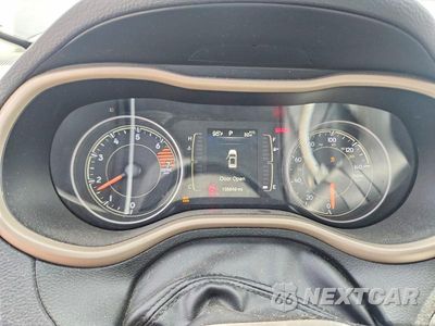 Zdjęcie 9 z 12 samochodu: 2018 JEEP CHEROKEE LATITUDE VIN:1C4PJMCB0JD587195 - miniatura