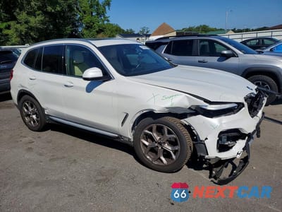 Czwarte zdjęcie samochodu z boku: 2021 BMW X3 XDRIVE30I VIN:5UXTY5C03M9H38201 - miniatura