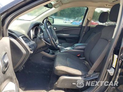 Zdjęcie 7 z 14 samochodu: 2019 DODGE JOURNEY SE VIN:3C4PDCBB0KT799061 - miniatura