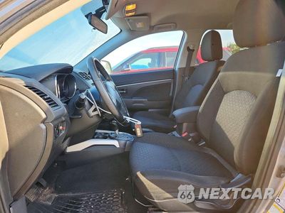 Zdjęcie 7 z 13 samochodu: 2012 MITSUBISHI OUTLANDER SPORT SE VIN:JA4AR4AU9CZ009017 - miniatura