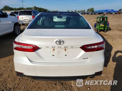 Zdjęcie 6 z 12 samochodu: 2019 TOYOTA CAMRY XLE VIN:4T1B11HK1KU792345 - miniatura