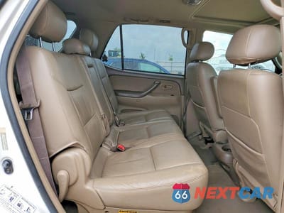 Zdjęcie 11 z 13 samochodu: 2003 TOYOTA SEQUOIA SR5 VIN:5TDBT44A03S157815 - miniatura