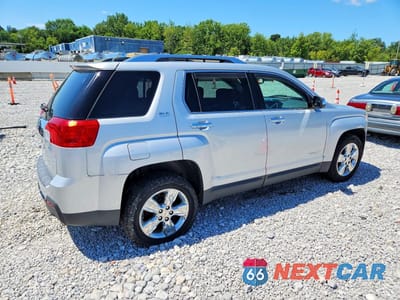 Trzecie zdjęcie samochodu z tyłu: 2015 GMC TERRAIN SLT VIN:2GKFLYE3XF6295647 - miniatura