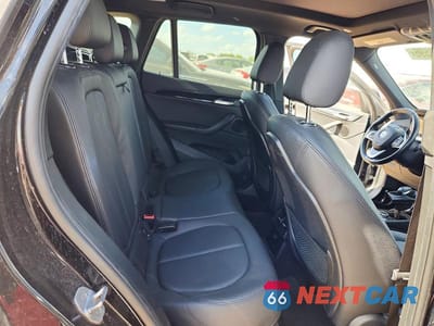 Zdjęcie 11 z 14 samochodu: 2017 BMW X1 SDRIVE28I VIN:WBXHU7C35H5H34790 - miniatura