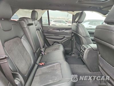 Zdjęcie 10 z 12 samochodu: 2023 JEEP GRAND CHEROKEE LAREDO VIN:1C4RJHAG4P8900734 - miniatura