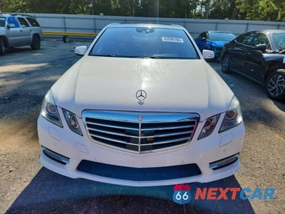 Piąte zdjęcie samochodu w środku: 2013 MERCEDES-BENZ E 350 VIN:WDDHF5KB1DA772641 - miniatura