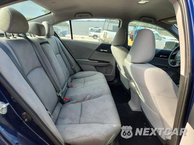 Zdjęcie 10 z 12 samochodu: 2017 HONDA ACCORD LX VIN:1HGCR2F37HA284508 - miniatura