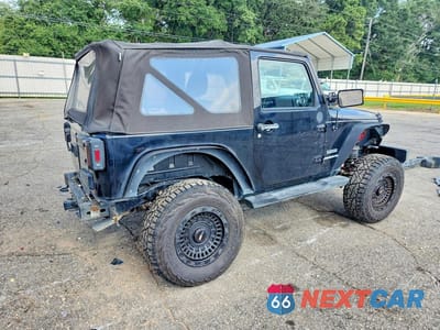 Trzecie zdjęcie samochodu z tyłu: 2012 JEEP WRANGLER SPORT VIN:1C4AJWAG1CL110736 - miniatura