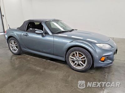 Czwarte zdjęcie samochodu z boku: 2013 MAZDA MX-5 MIATA SPORT VIN:JM1NC2JF8D0232699 - miniatura