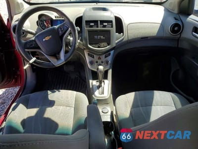 Zdjęcie 8 z 12 samochodu: 2014 CHEVROLET SONIC LT VIN:1G1JC6SB3E4119988 - miniatura