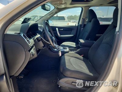 Zdjęcie 7 z 13 samochodu: 2011 GMC ACADIA SLE VIN:1GKKRPED2BJ209812 - miniatura