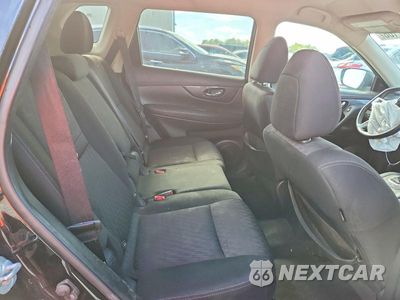 Zdjęcie 11 z 13 samochodu: 2018 NISSAN ROGUE SV VIN:KNMAT2MV0JP621325 - miniatura