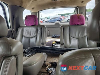 Zdjęcie 10 z 13 samochodu: 2004 GMC YUKON DENALI VIN:1GKEK63U74J251071 - miniatura