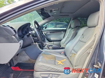 Zdjęcie 7 z 12 samochodu: 2004 ACURA TL VIN:19UUA66224A040060 - miniatura