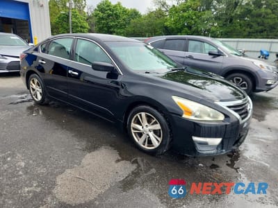 Czwarte zdjęcie samochodu z boku: 2014 NISSAN ALTIMA 2.5 SV VIN:1N4AL3AP7EC291410 - miniatura