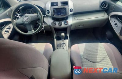 Zdjęcie 8 z 12 samochodu: 2006 TOYOTA RAV4 BASE VIN:JTMBD35VX65038690 - miniatura