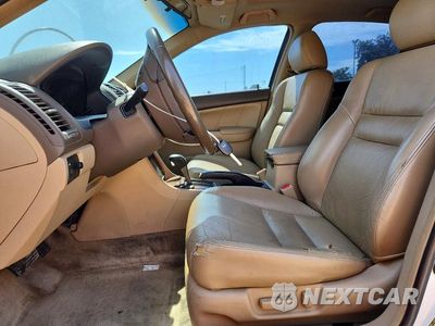 Zdjęcie 7 z 12 samochodu: 2007 HONDA ACCORD EX VIN:1HGCM568X7A195574 - miniatura