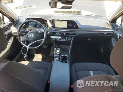 Zdjęcie 8 z 12 samochodu: 2023 HYUNDAI SONATA SEL VIN:KMHL14JA7PA278970 - miniatura