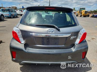 Zdjęcie 6 z 12 samochodu: 2012 TOYOTA YARIS 5-DOOR L VIN:JTDKTUD36CD535729 - miniatura