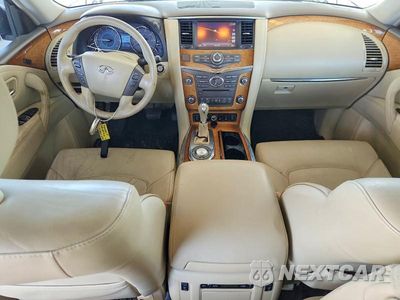 Zdjęcie 8 z 12 samochodu: 2014 INFINITI QX80 BASE VIN:JN8AZ2NF8E9553764 - miniatura