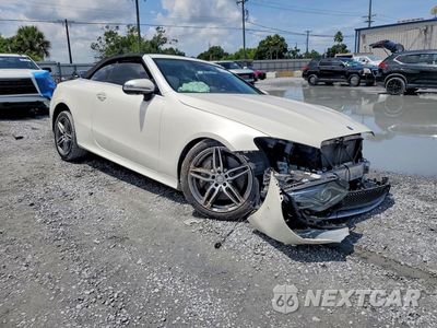Czwarte zdjęcie samochodu z boku: 2019 MERCEDES-BENZ E 450 VIN:WDD1K6HB1KF103327 - miniatura