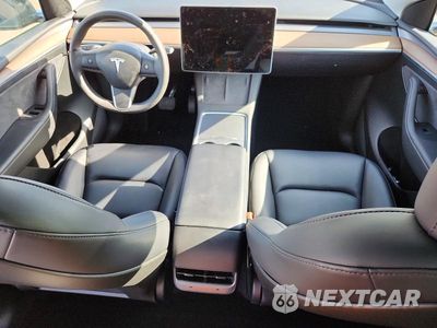 Zdjęcie 8 z 13 samochodu: 2024 TESLA MODEL Y VIN:7SAYGDEDXRF150765 - miniatura