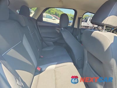 Zdjęcie 10 z 12 samochodu: 2014 FORD FOCUS SE VIN:1FADP3K20EL141434 - miniatura