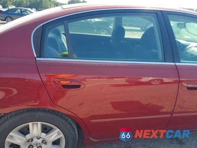 Zdjęcie 10 z 13 samochodu: 2005 NISSAN ALTIMA 2.5 VIN:1N4AL11EX5C359220 - miniatura