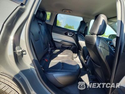 Zdjęcie 10 z 12 samochodu: 2022 JEEP COMPASS LIMITED VIN:3C4NJDCB8NT160967 - miniatura