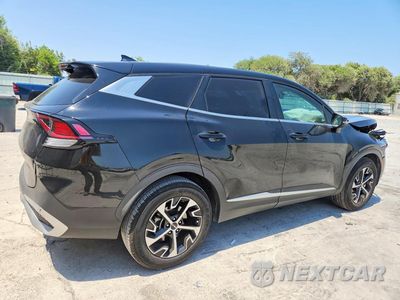 Trzecie zdjęcie samochodu z tyłu: 2024 KIA SPORTAGE EX VIN:5XYK33DFXRG169420 - miniatura