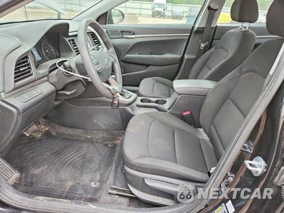 Zdjęcie 7 z 13 samochodu: 2020 HYUNDAI ELANTRA SE VIN:5NPD74LF0LH596769 - miniatura