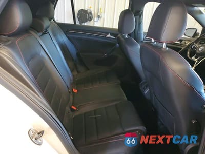 Zdjęcie 10 z 12 samochodu: 2016 VOLKSWAGEN GTI S/SE VIN:3VW547AU1GM049720 - miniatura