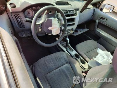Zdjęcie 8 z 13 samochodu: 2011 FORD FOCUS SE VIN:1FAHP3FN0BW204225 - miniatura