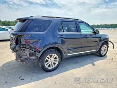 Trzecie zdjęcie samochodu z tyłu: 2017 FORD EXPLORER XLT VIN:1FM5K7D80HGC74662 - miniatura